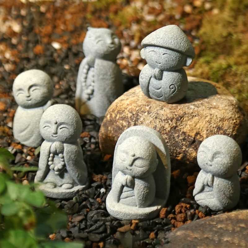 Cute Little Jizo  Sculpture Fi - Japanese Garden Bonsai 评论和价格